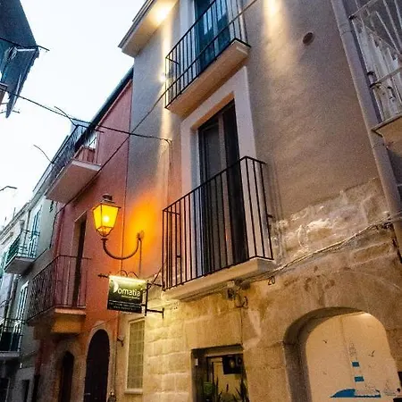 Domatia Bed & Breakfast 3*