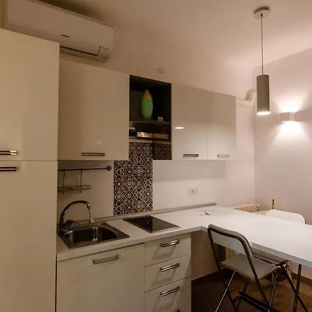 Domatia Bed & Breakfast