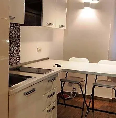 Oda ve Kahvaltı Domatia