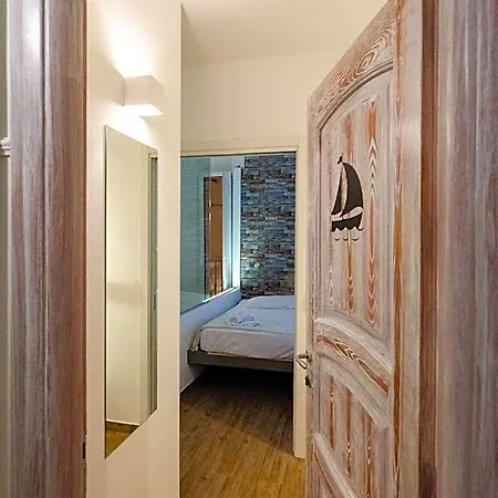 Domatia Oda ve Kahvaltı Barletta
