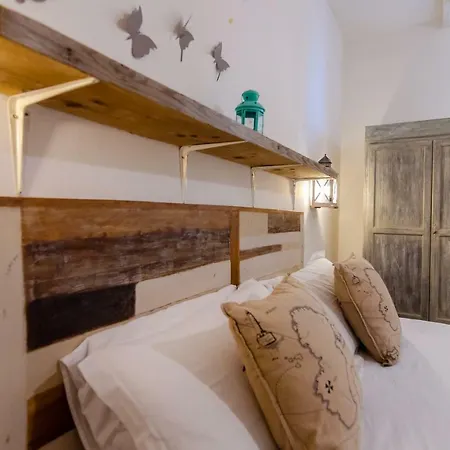 Domatia Bed & Breakfast