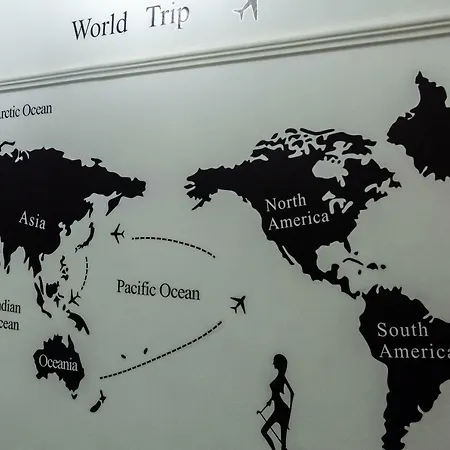 לינה וארוחת בוקר Domatia 3*